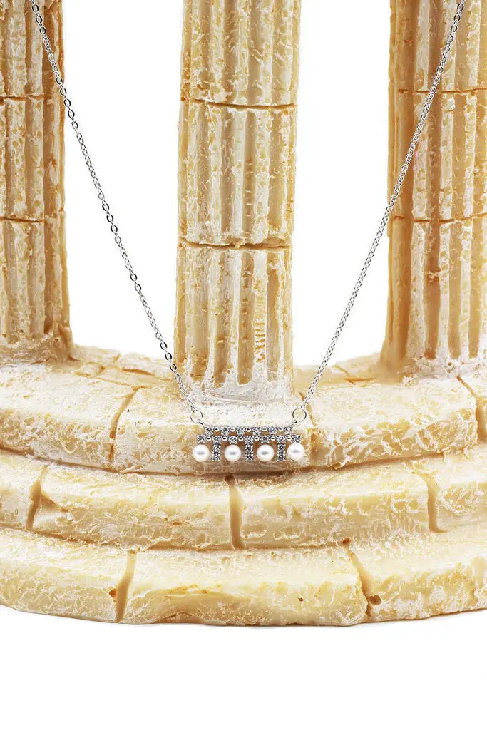 Pearls Zirconia Necklace