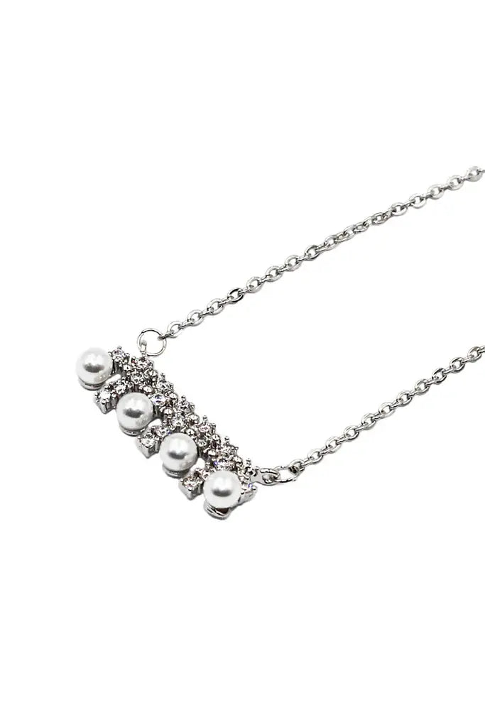 Pearls Zirconia Necklace