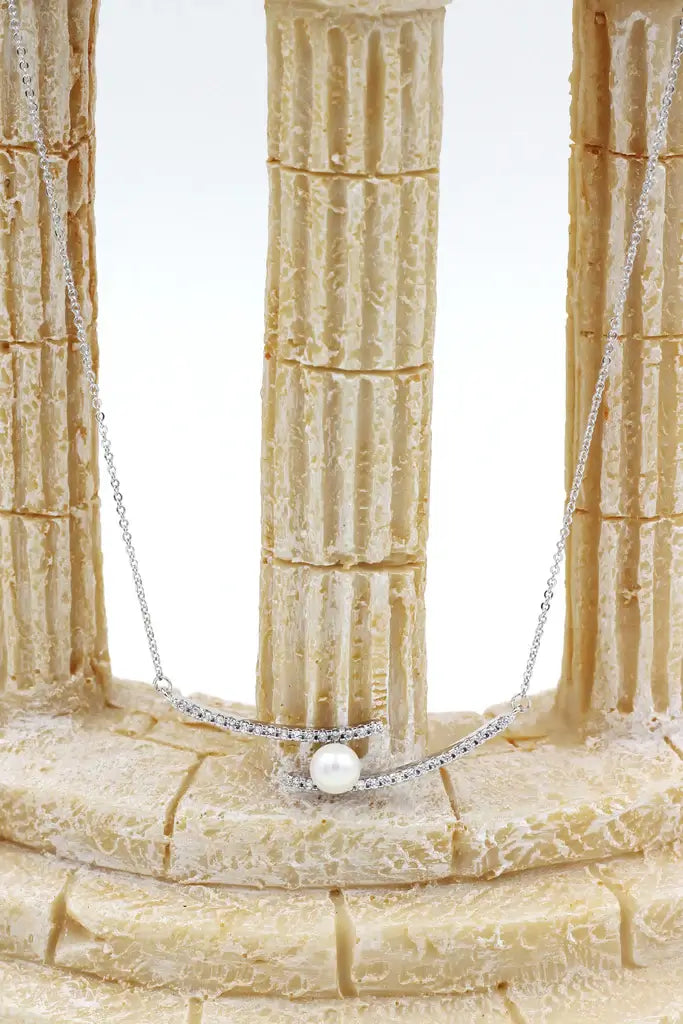 Cubic Zirconia Crystal Pearl Necklace