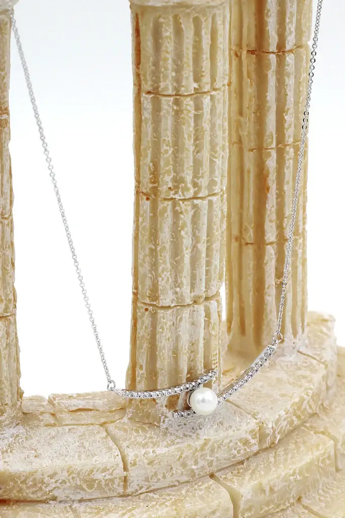 Cubic Zirconia Crystal Pearl Necklace